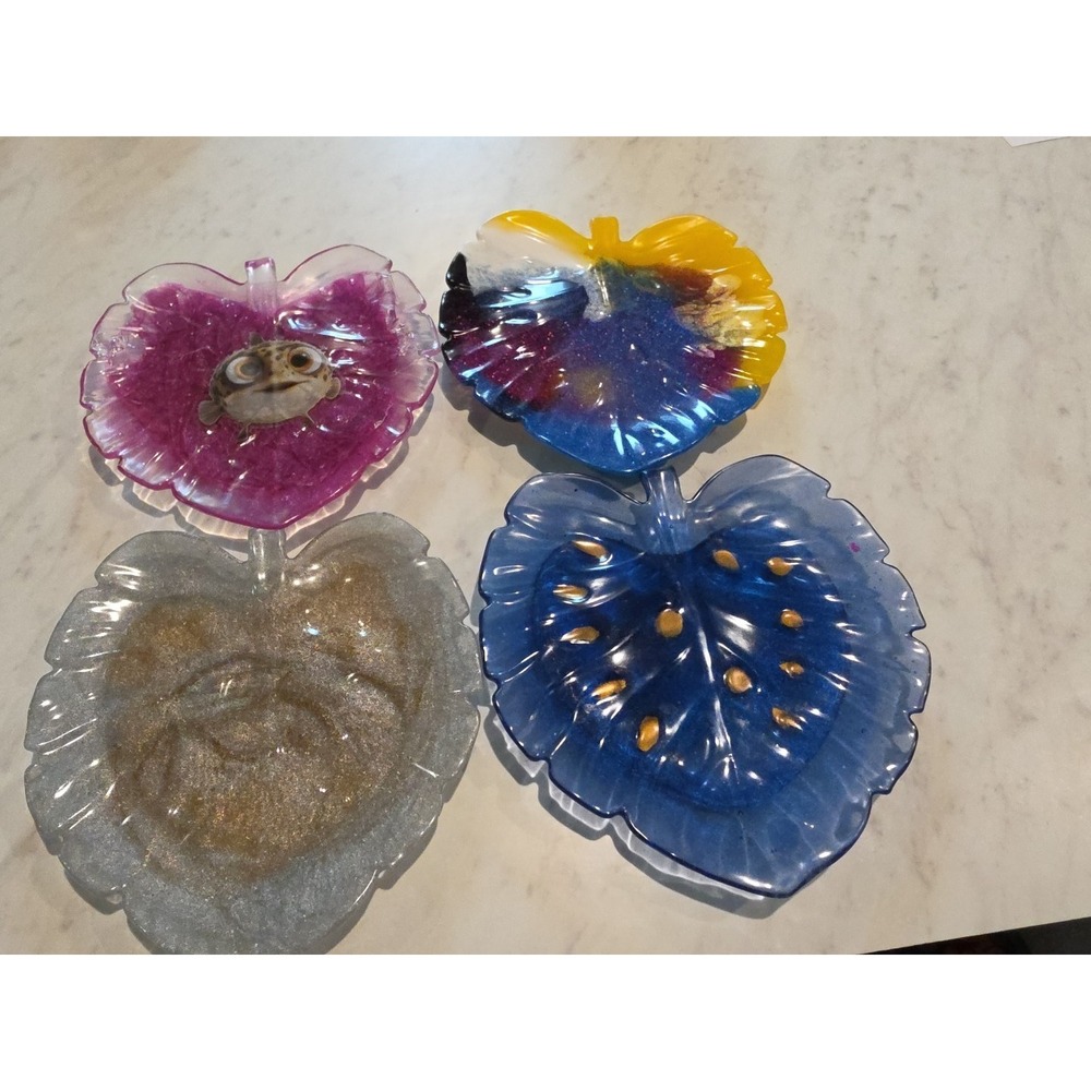 Handmade Resin Leaf Shaped Plate Trinket Holder